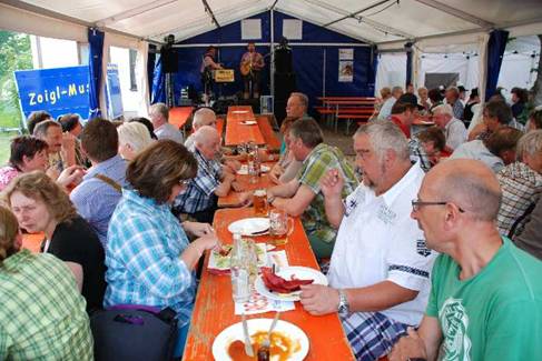 06 zoigl fest 2015.jpg